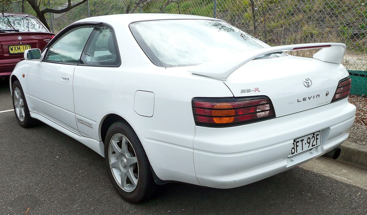 Toyota Corolla Levin / Sprinter Trueno AE111